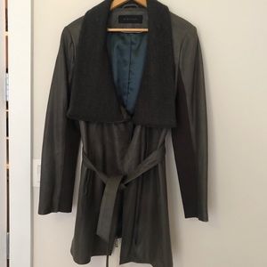 Elie Tahari Leather wrap jacket w/rib knit collar